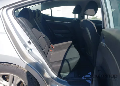 2020 Hyundai Elantra Sel z USA, uszkodzony, nr VIN KMHD84LF8LU026310